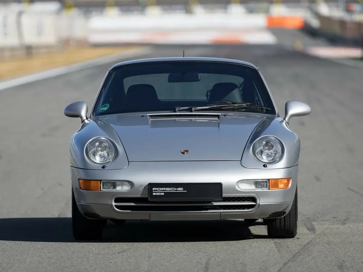 Porsche 911 IV (993) Купе — сүрөт 3