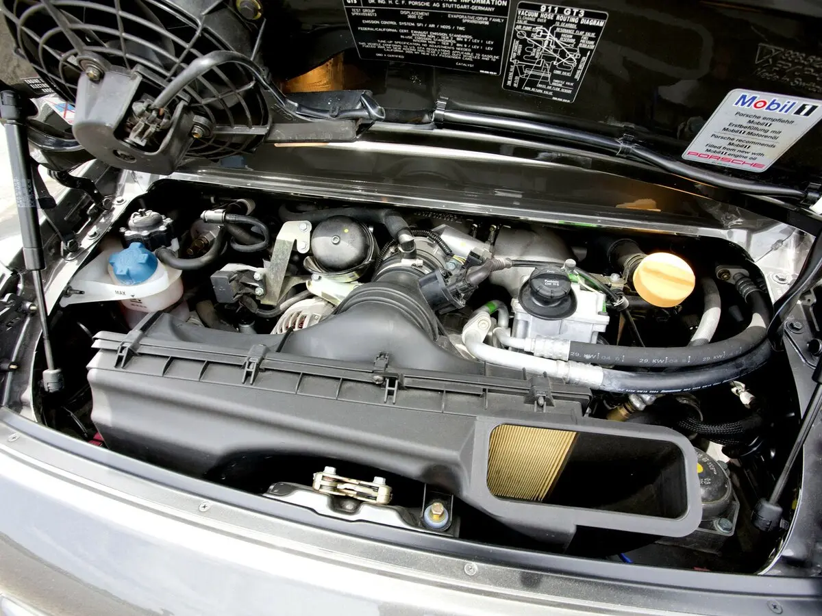 Porsche 911 GT3 996 Рестайлинг Купе — сүрөт 10