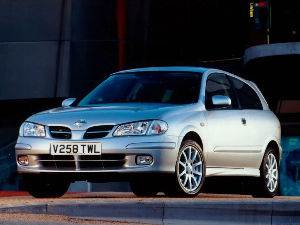 Nissan Almera II (N16) Хэтчбек 3 дв.