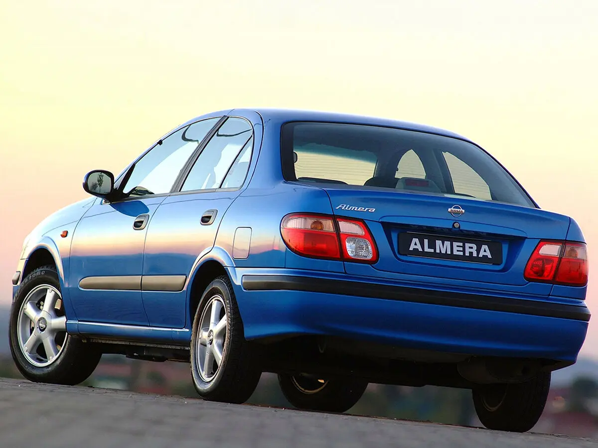 Nissan Almera II (N16) Седан — сүрөт 4