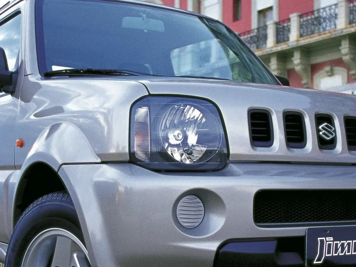 Suzuki Jimny III Внедорожник 3 дв. — фото 6