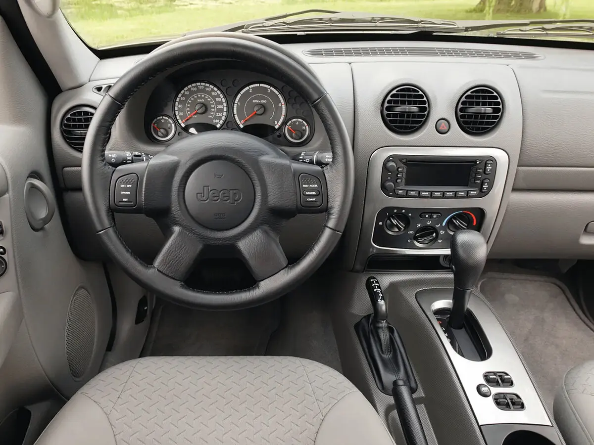 Jeep Cherokee III (KJ) Рестайлинг Внедорожник 5 дв. — сүрөт 5