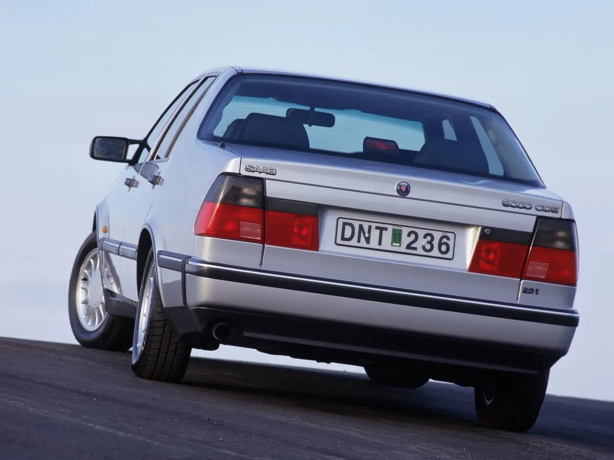 Saab 9000 I Рестайлинг Седан — сүрөт 4
