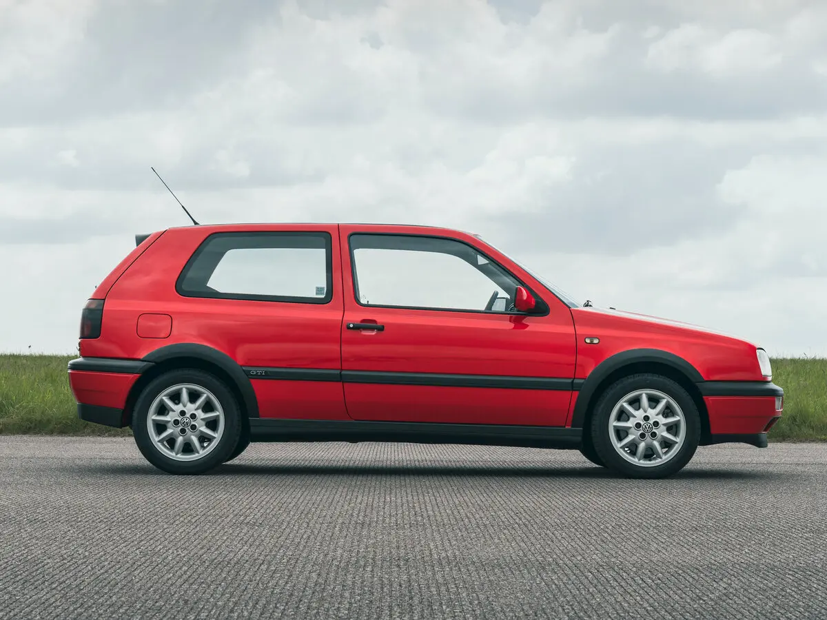 Volkswagen Golf III Хэтчбек 3 дв. — фото 2
