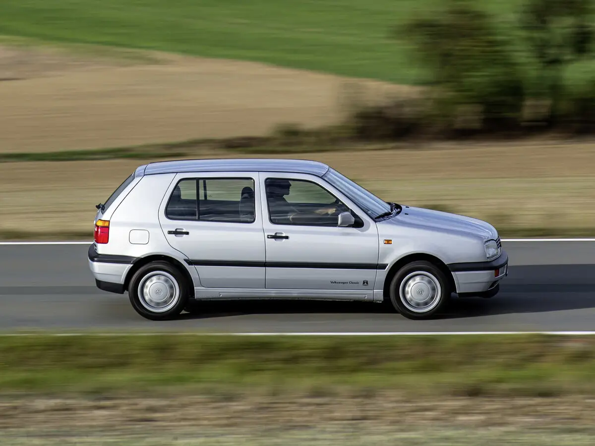 Volkswagen Golf III Хэтчбек 5 дв. — фото 2