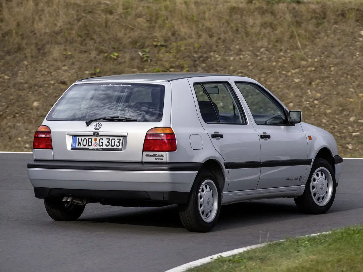 Volkswagen Golf III Хэтчбек 5 дв. — фото 4