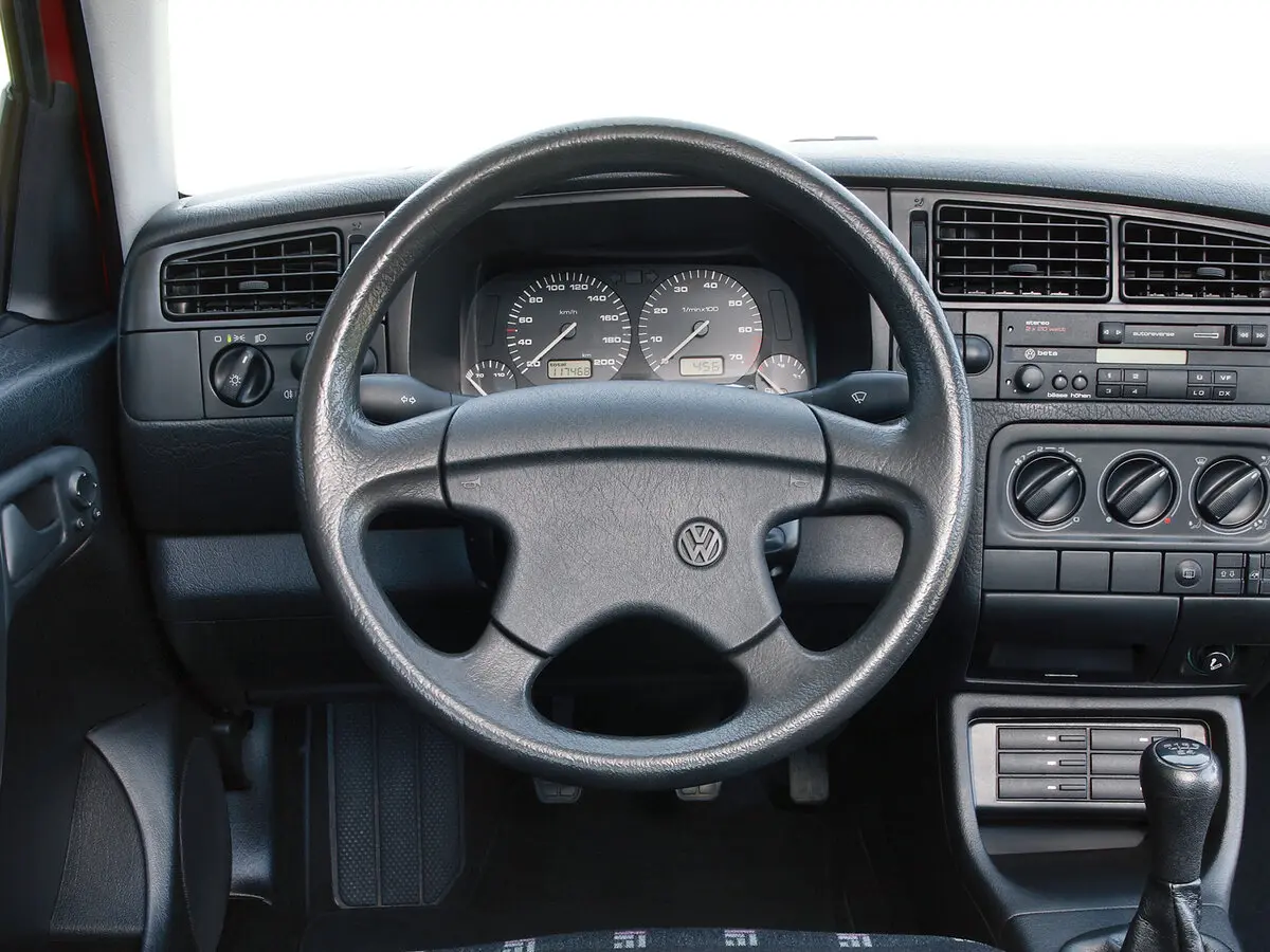 Volkswagen Golf III Хэтчбек 5 дв. — фото 8
