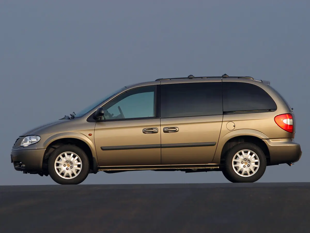 Chrysler Voyager IV Рестайлинг Минивэн — сүрөт 2