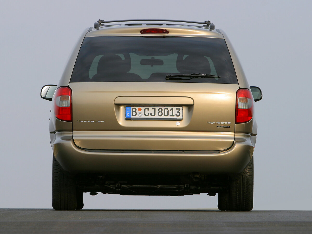 Chrysler Voyager IV Рестайлинг Минивэн — фото 4