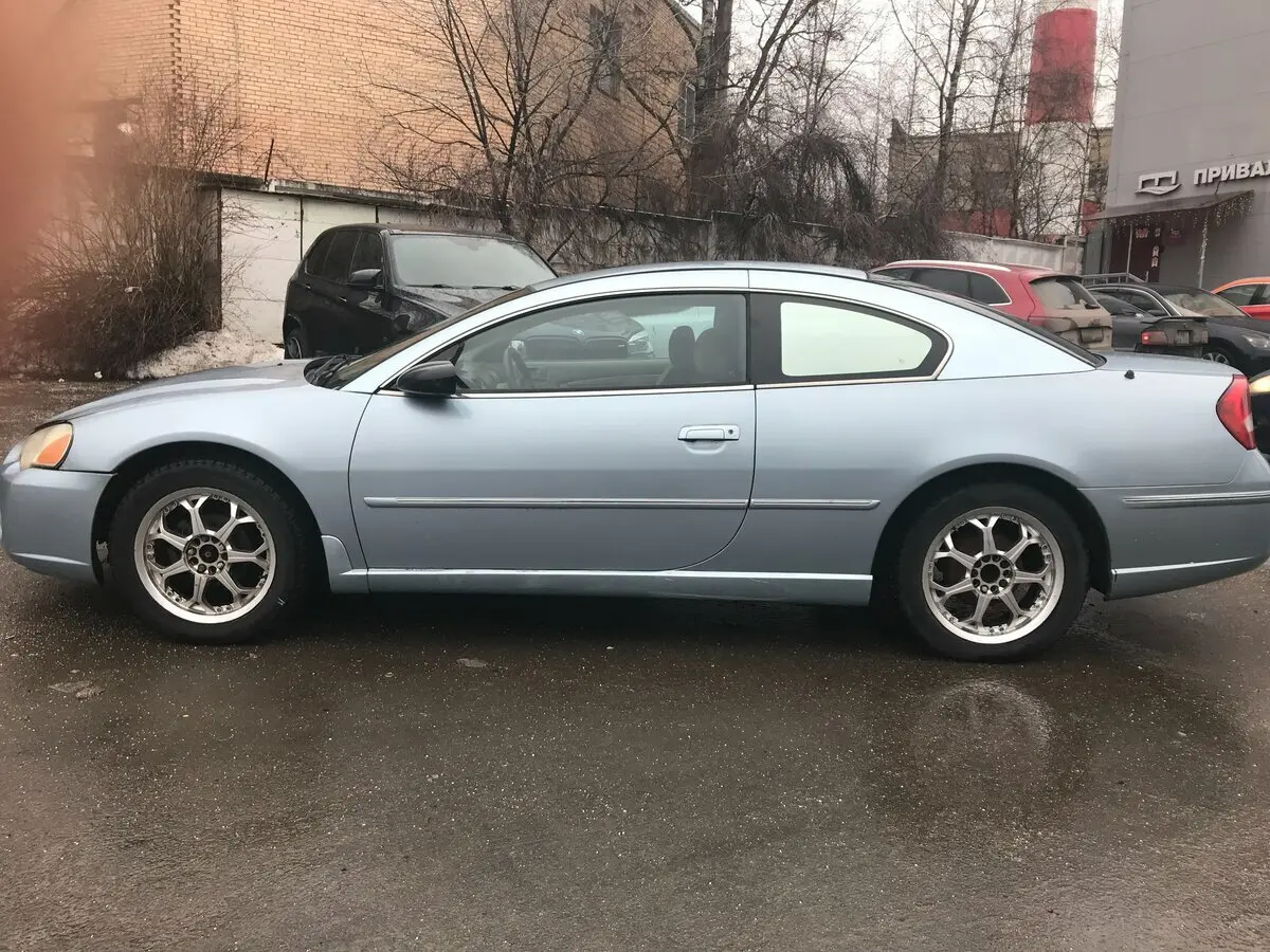 Chrysler Sebring II Купе — сүрөт 2