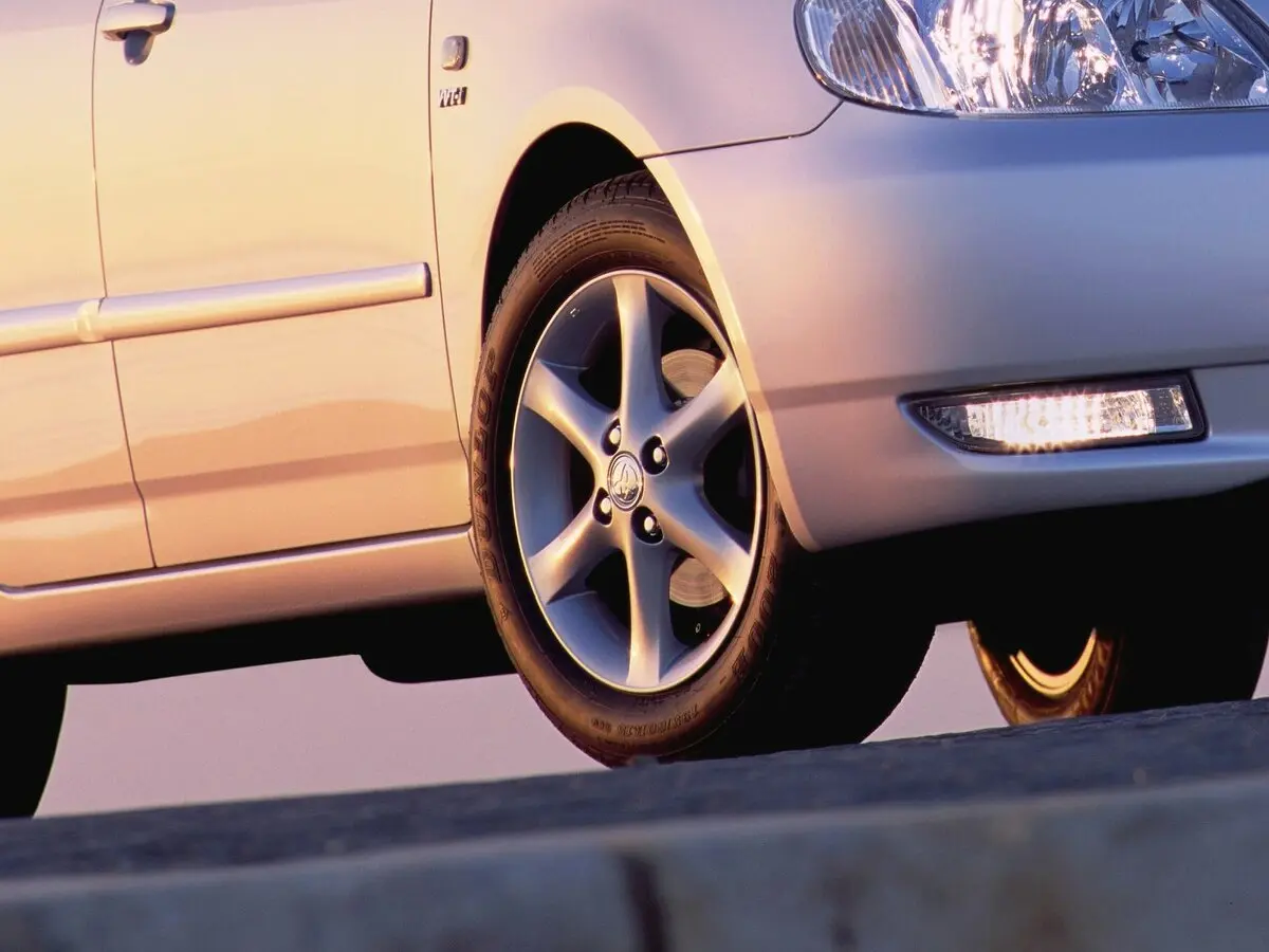 Toyota Corolla IX (E120, E130) Седан — фото 11