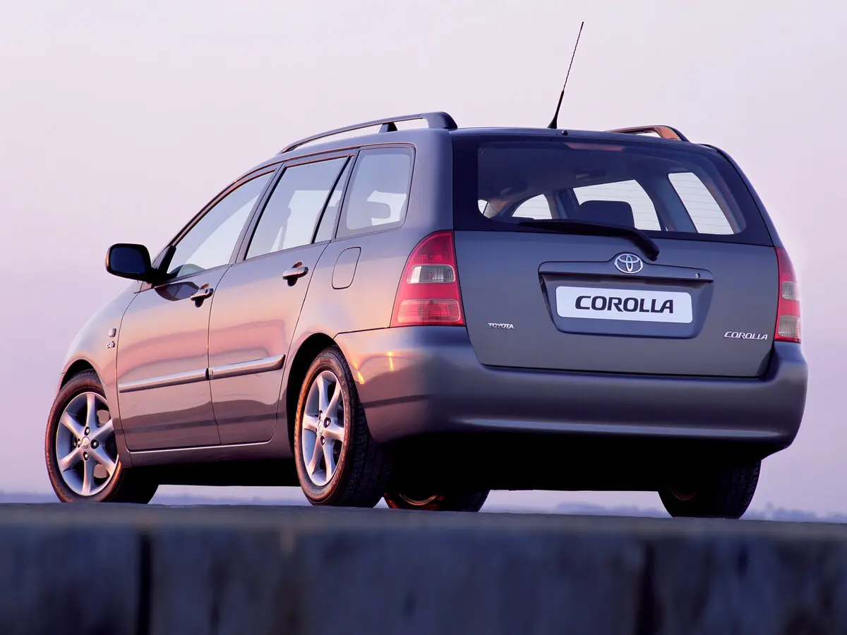 Toyota Corolla IX (E120, E130) Универсал 5 дв. — фото 3