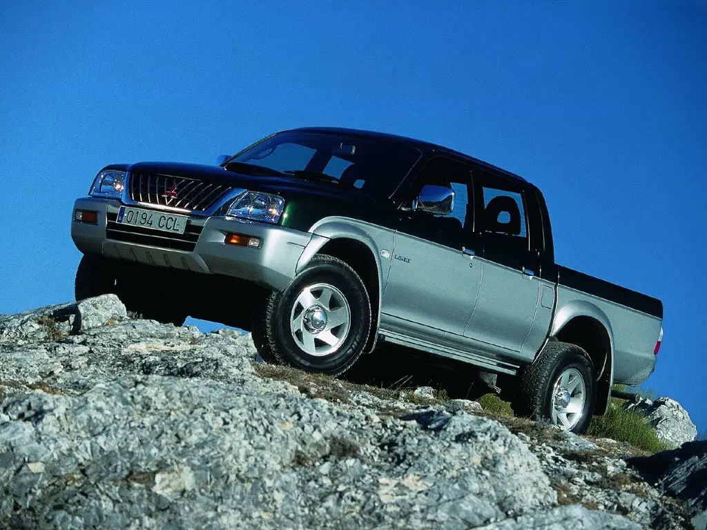 Mitsubishi L200 III Пикап Двойная кабина