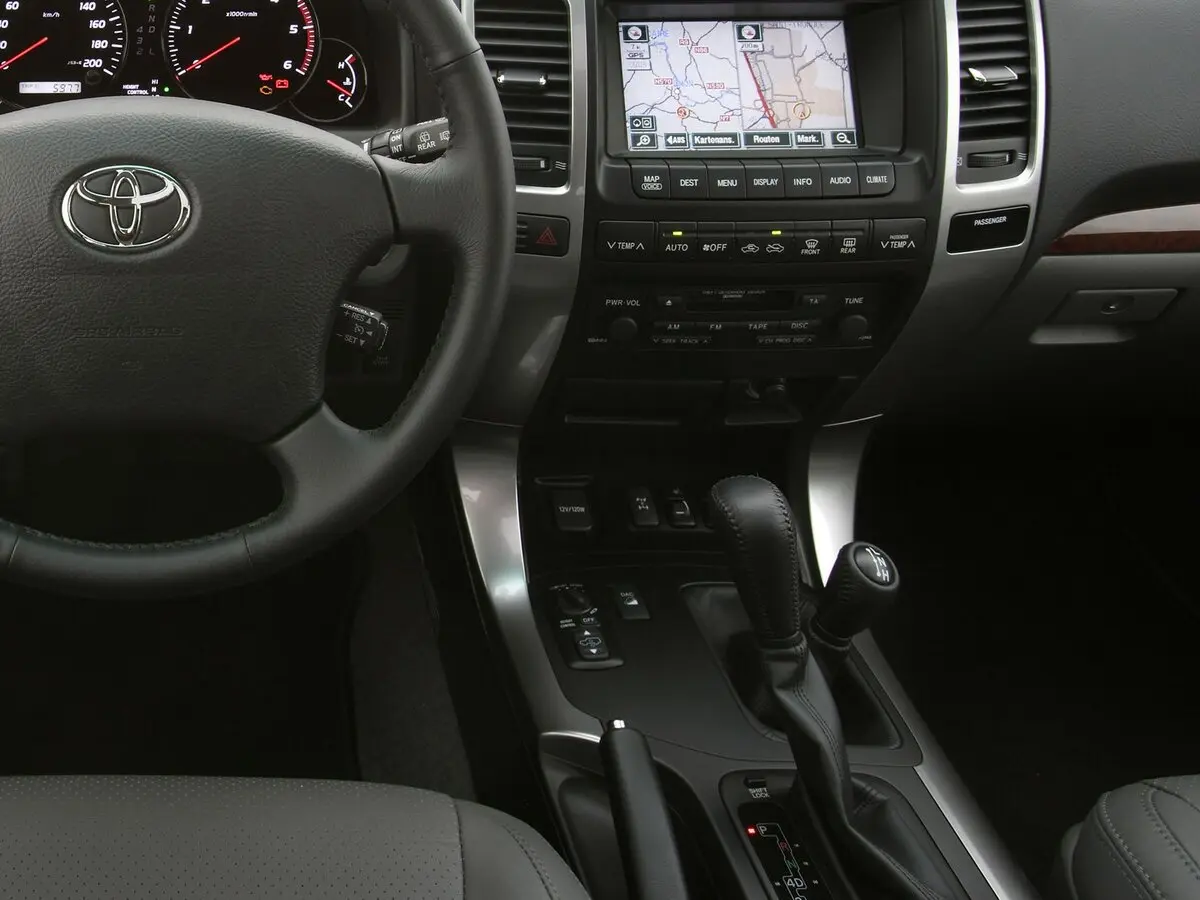 Toyota Land Cruiser Prado 120 Series Внедорожник 3 дв. — фото 11