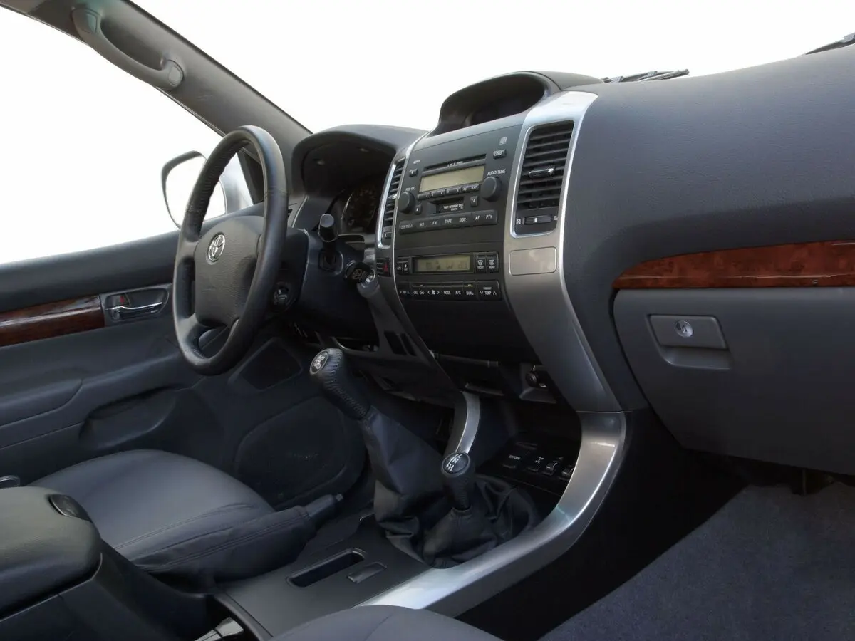 Toyota Land Cruiser Prado 120 Series Внедорожник 5 дв. — фото 7