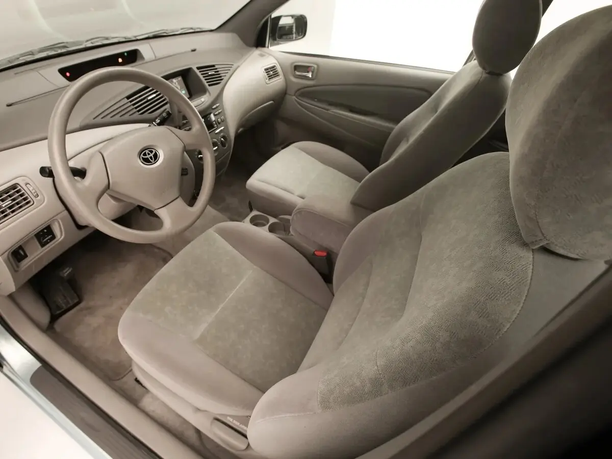 Toyota Prius I Рестайлинг (XW10) Седан — фото 6