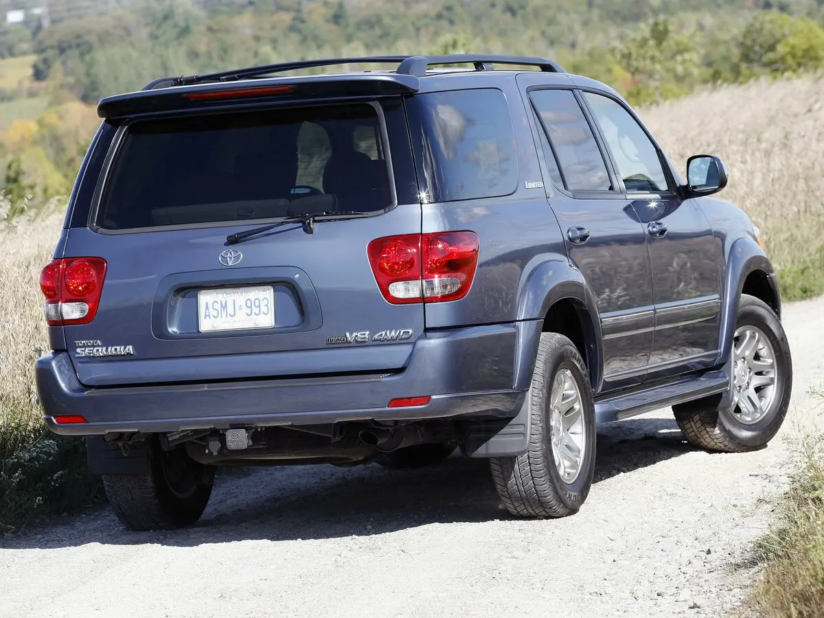 Toyota Sequoia I Рестайлинг Внедорожник 5 дв. — фото 5