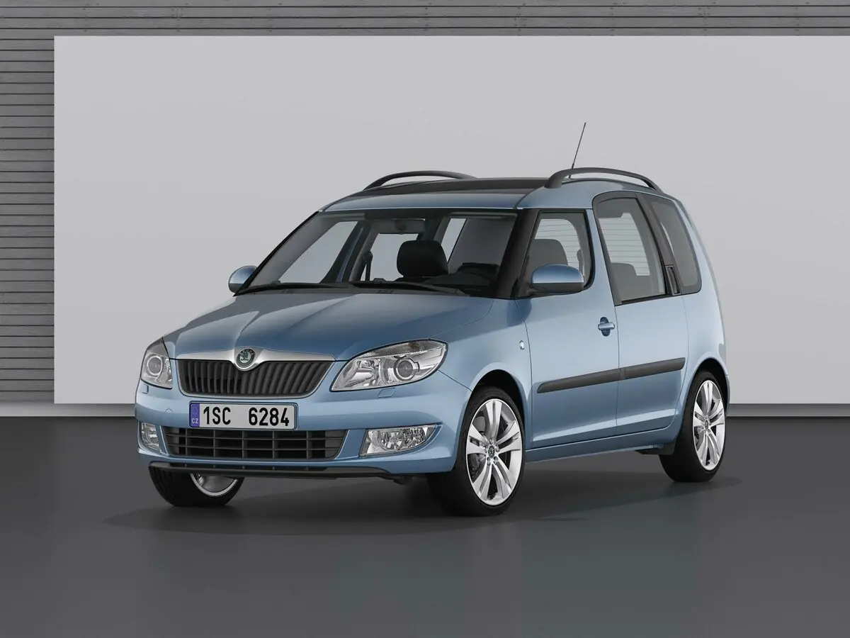Skoda Roomster I Рестайлинг Компактвэн