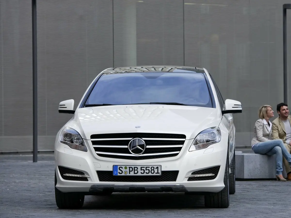 Mercedes-Benz R-Класс I Рестайлинг 2 Минивэн Long — photo 3
