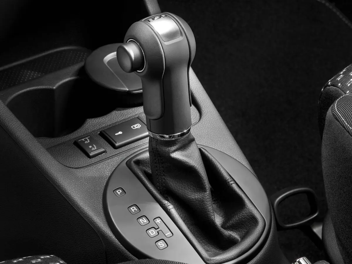 Skoda Fabia RS II Хэтчбек 5 дв. — сүрөт 11