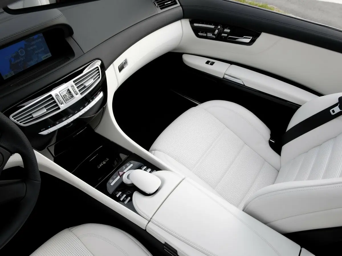 Mercedes-Benz CL-Класс AMG II (C216) Рестайлинг Купе-хардтоп — сүрөт 12