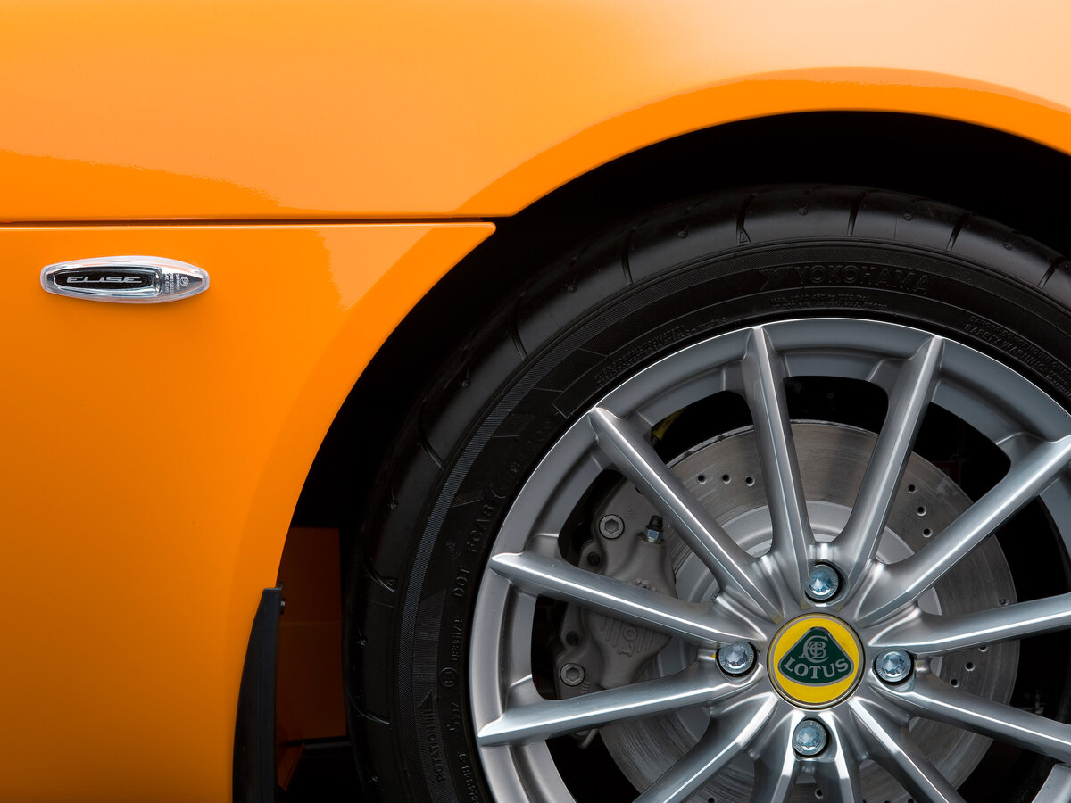 Lotus Elise III Родстер — фото 12