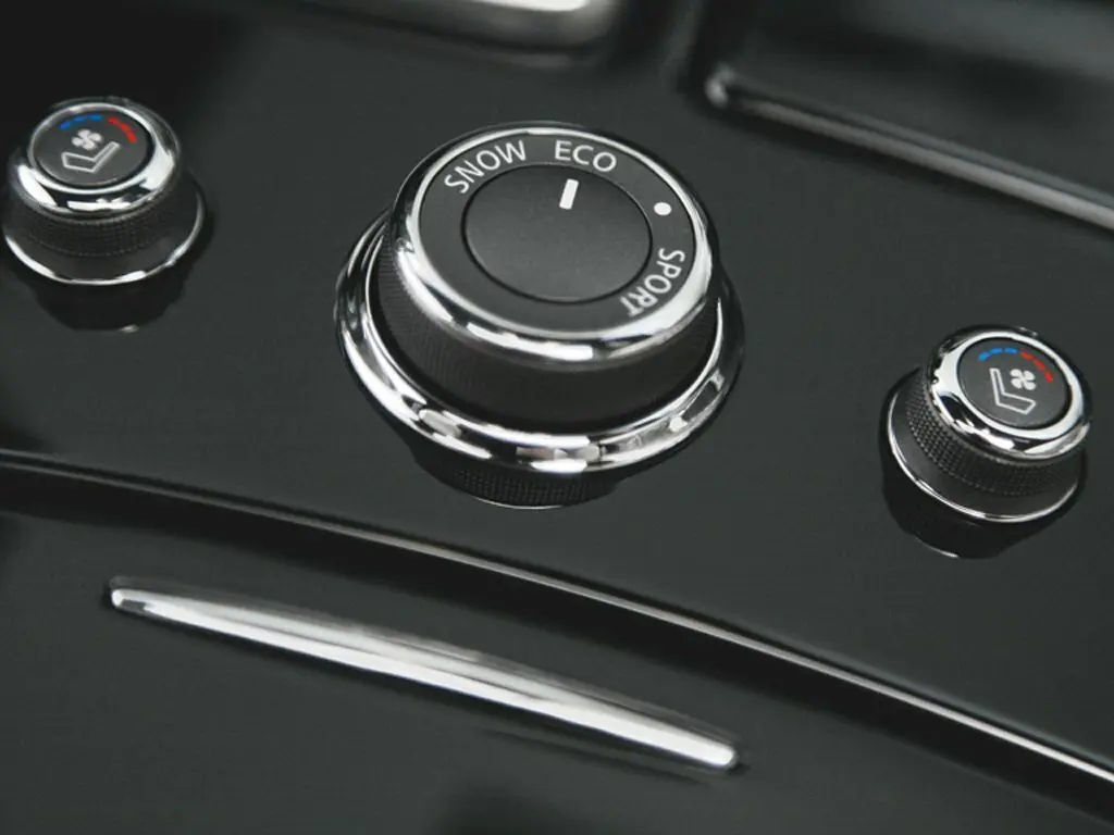 Infiniti M IV Седан — сүрөт 19