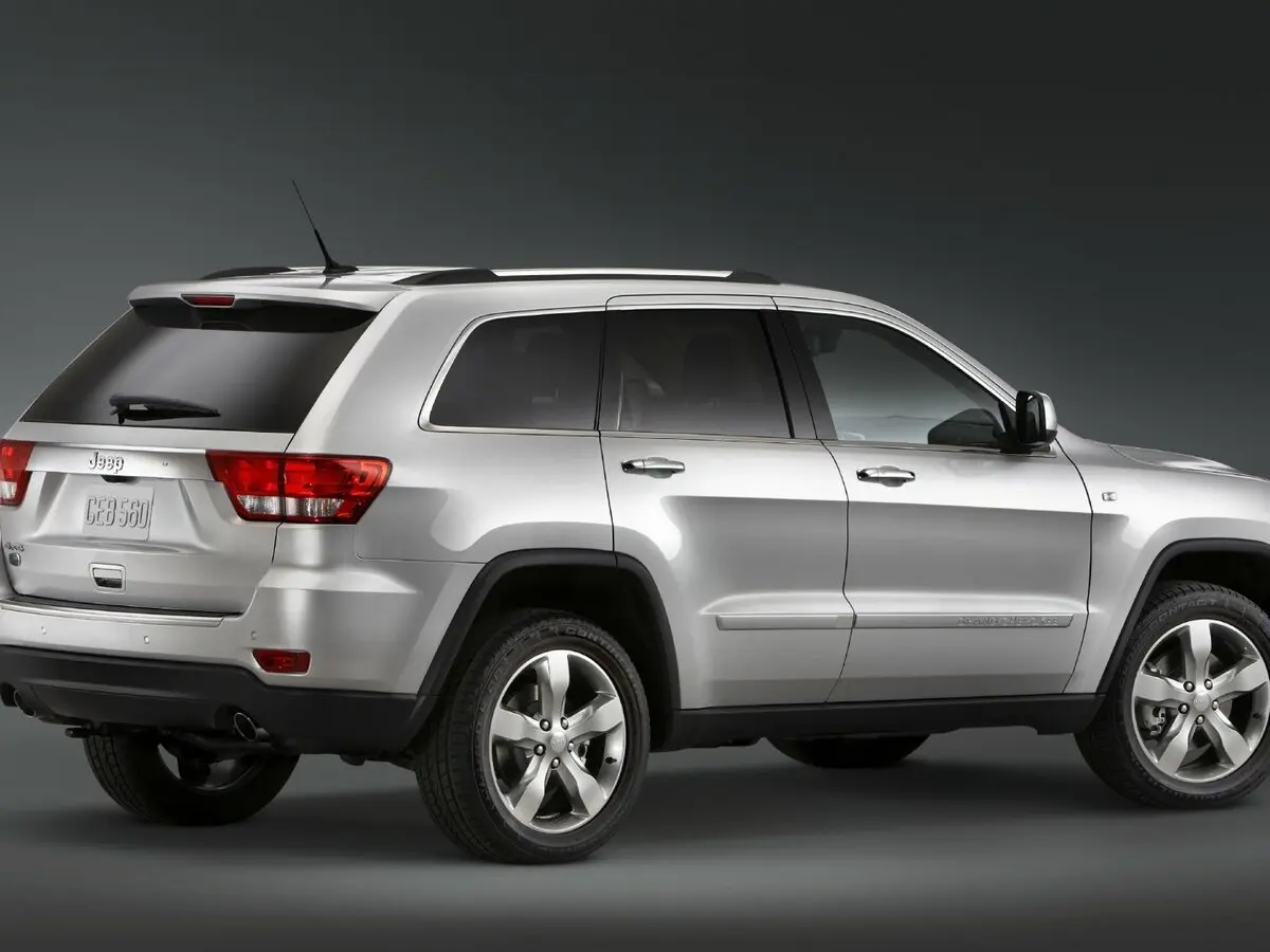Jeep Grand Cherokee IV (WK2) Внедорожник 5 дв. — сүрөт 5