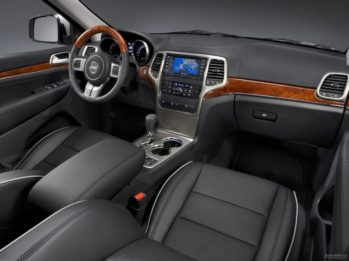 Jeep Grand Cherokee IV (WK2) Внедорожник 5 дв. — сүрөт 7
