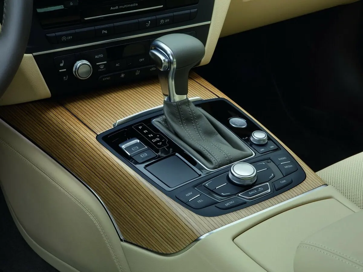 Audi A7 I (4G) Лифтбек — photo 14