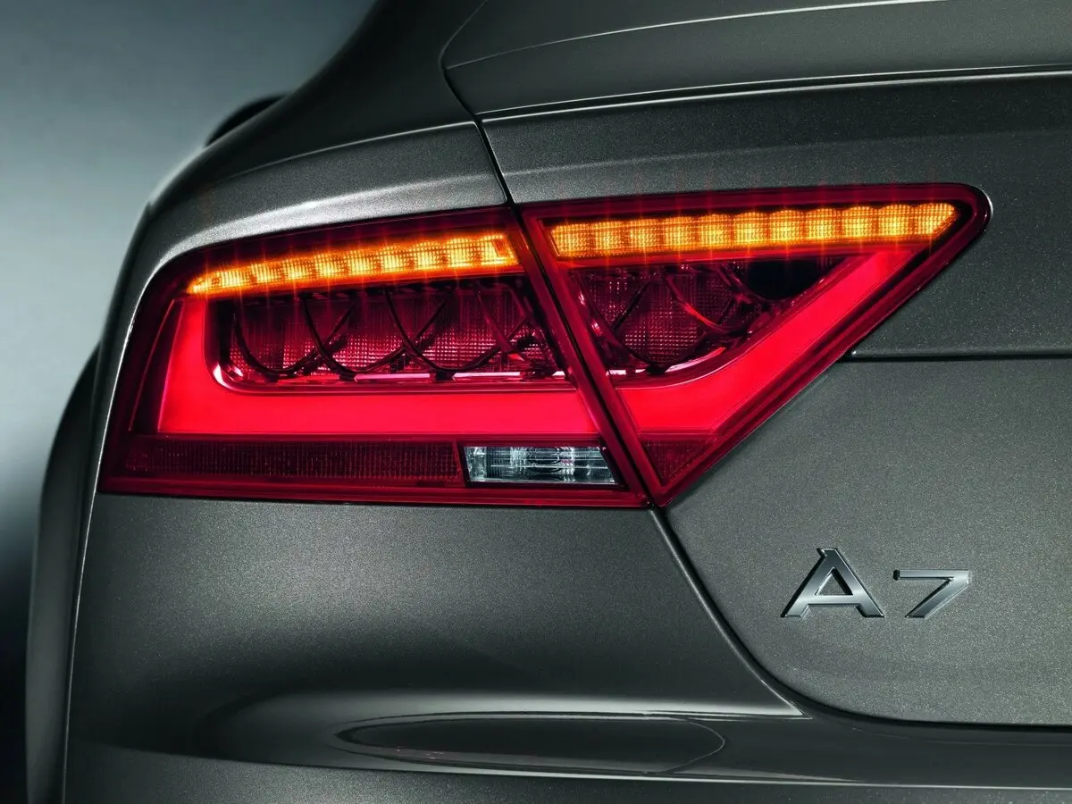 Audi A7 I (4G) Лифтбек — photo 16