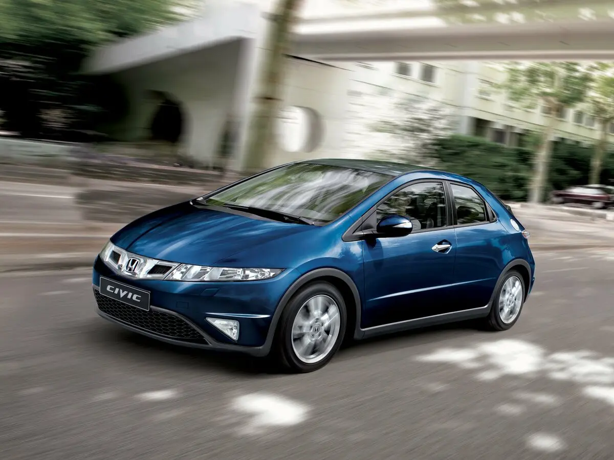 Honda Civic VIII Рестайлинг Хэтчбек 5 дв.
