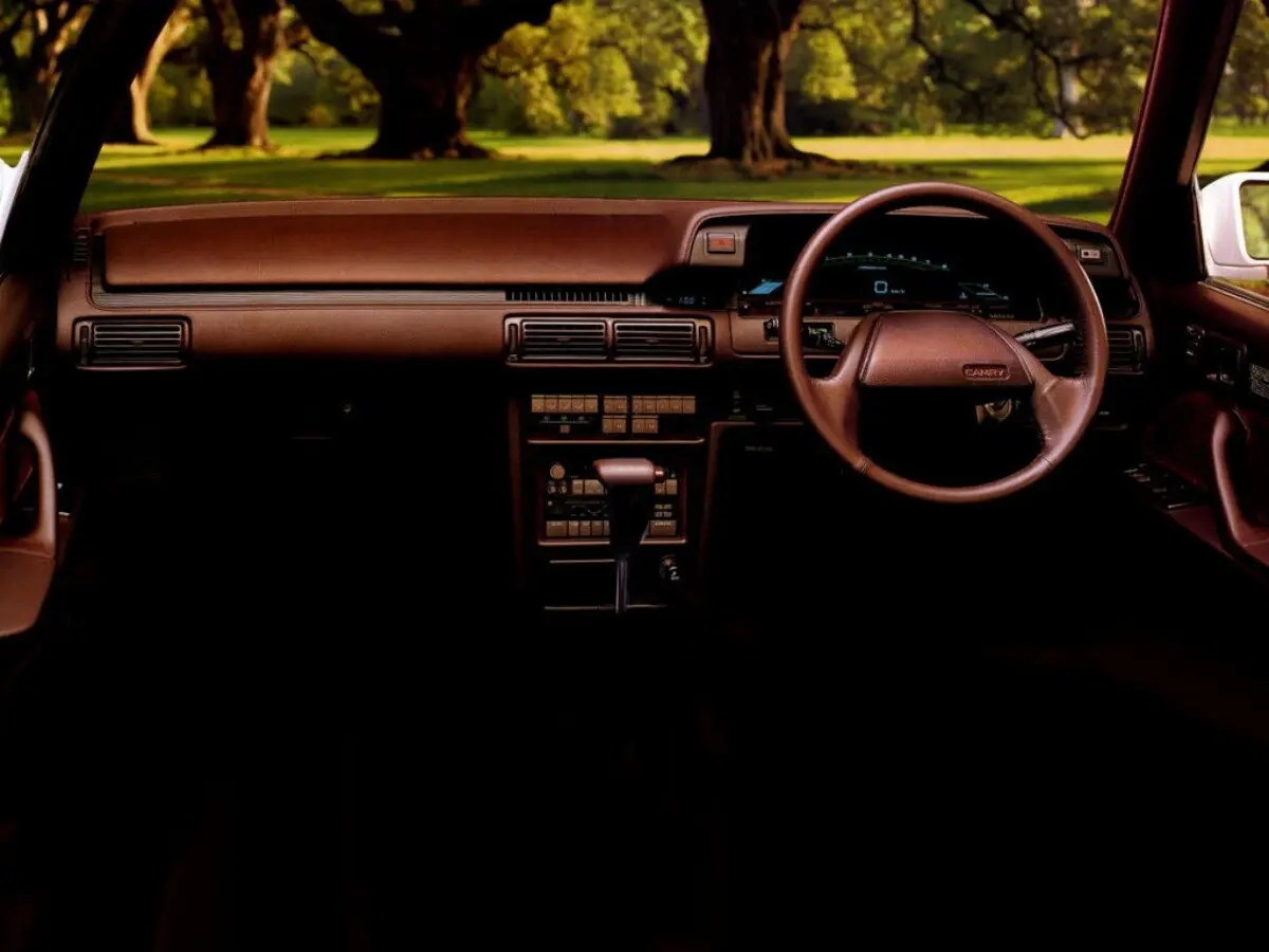 Toyota Camry II (V20) Седан — сүрөт 7