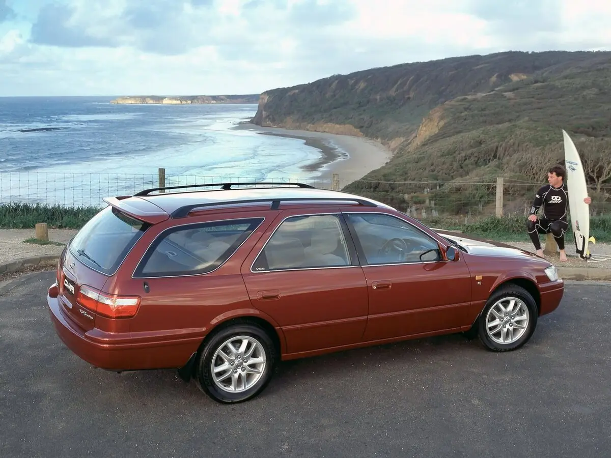 Toyota Camry IV (XV20) Универсал 5 дв. Gracia — сүрөт 2
