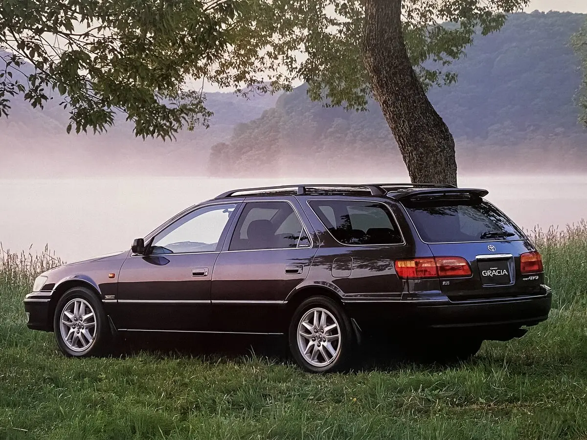 Toyota Camry IV (XV20) Универсал 5 дв. Gracia — сүрөт 4