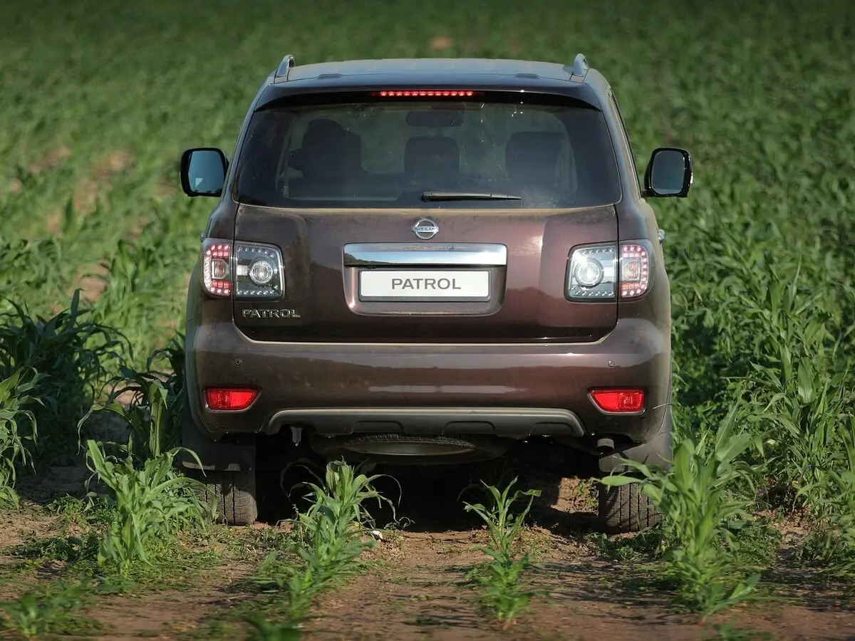 Nissan Patrol VI (Y62) Внедорожник 5 дв. — сүрөт 4
