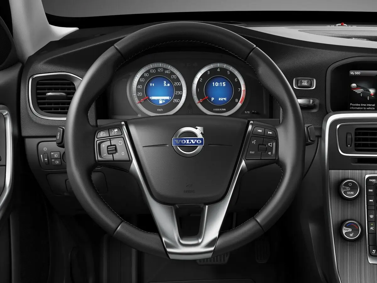 Volvo S60 II Седан — сүрөт 10