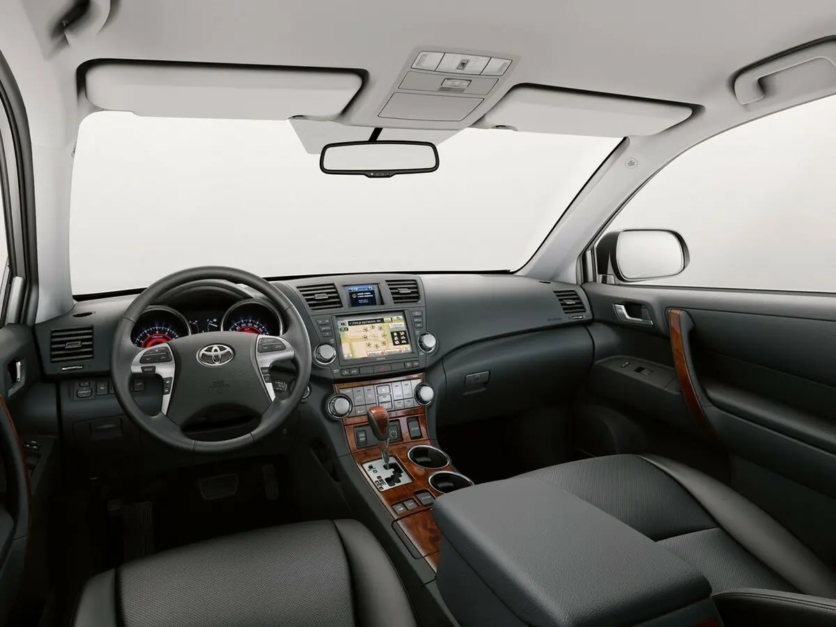 Toyota Highlander II (XU40) Рестайлинг Внедорожник 5 дв. — фото 6