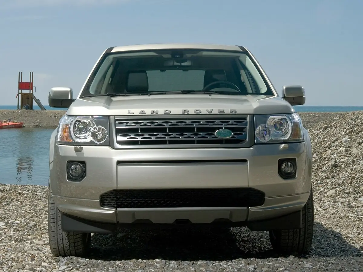 Land Rover Freelander II Рестайлинг Внедорожник 5 дв. — photo 3