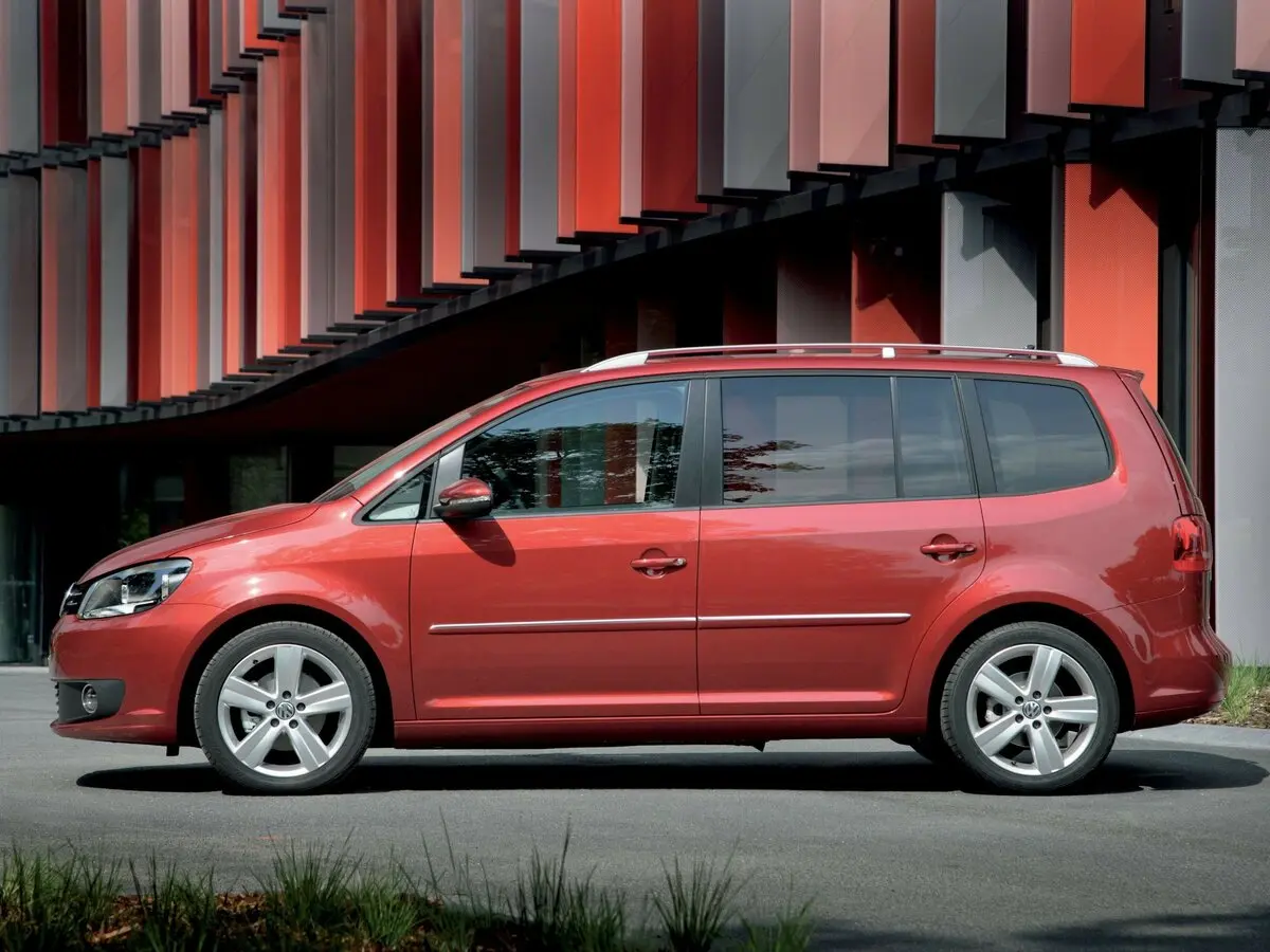 Volkswagen Touran I Рестайлинг 2 Компактвэн — сүрөт 2