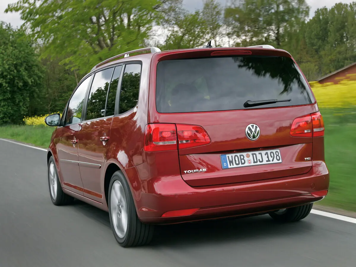 Volkswagen Touran I Рестайлинг 2 Компактвэн — сүрөт 4