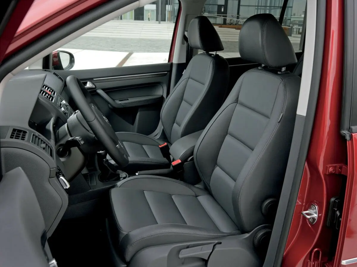 Volkswagen Touran I Рестайлинг 2 Компактвэн — сүрөт 8