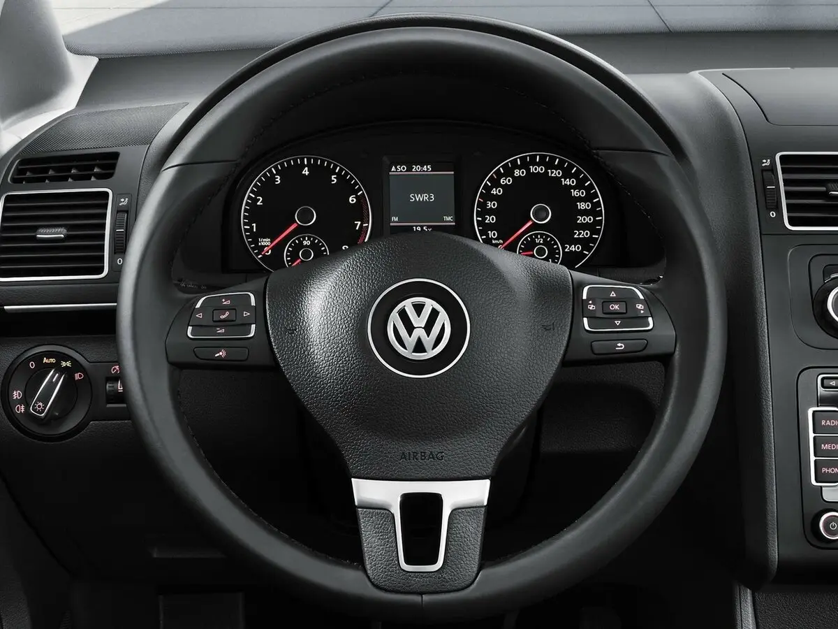 Volkswagen Touran I Рестайлинг 2 Компактвэн — сүрөт 10
