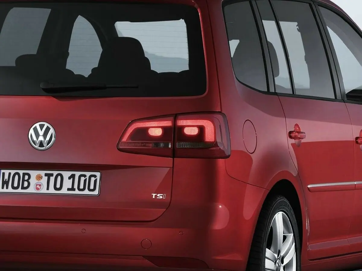 Volkswagen Touran I Рестайлинг 2 Компактвэн — сүрөт 15
