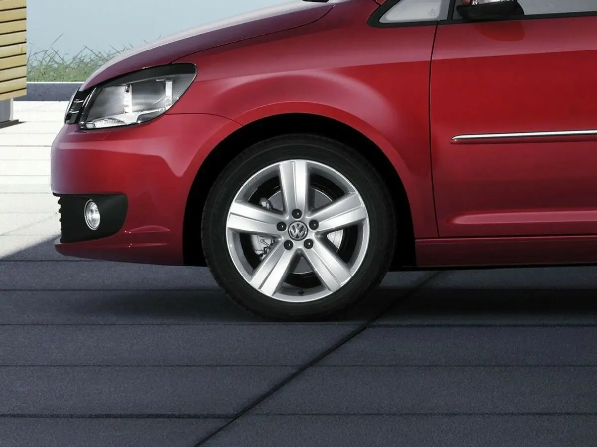 Volkswagen Touran I Рестайлинг 2 Компактвэн — сүрөт 17