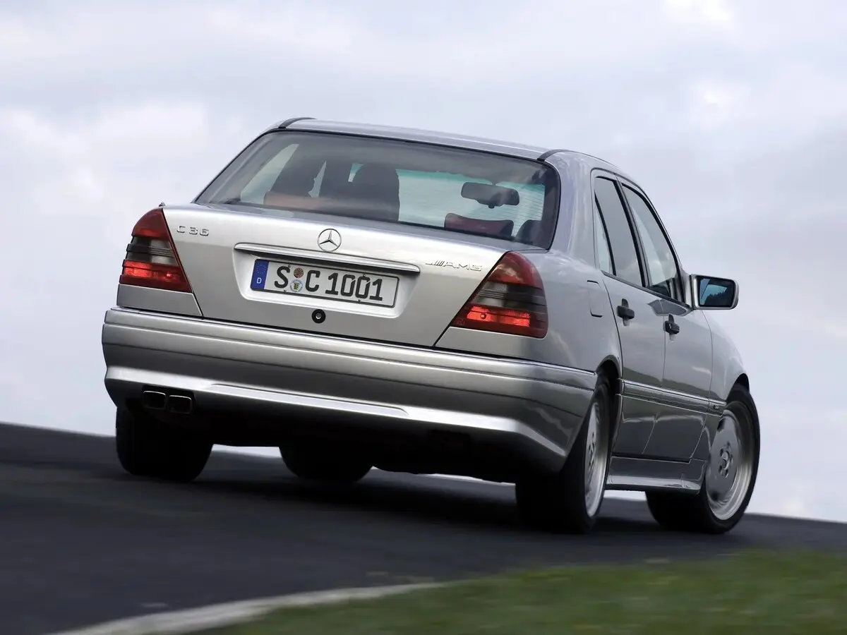 Mercedes-Benz C-Класс AMG I (W202) Седан — сүрөт 4