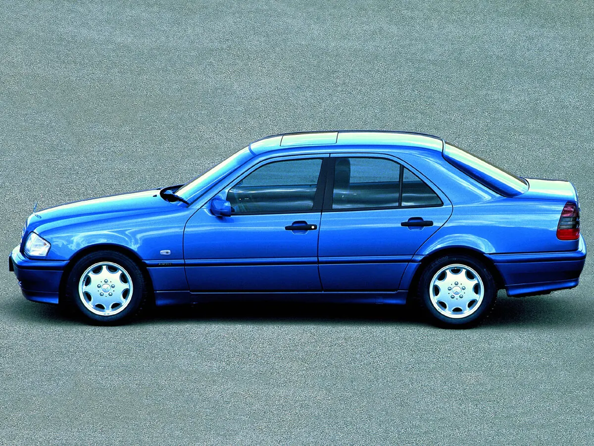 Mercedes-Benz C-Класс I (W202) Рестайлинг Седан — сүрөт 2