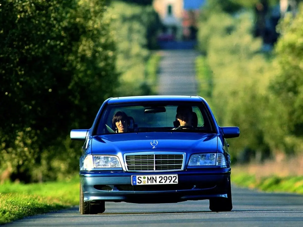 Mercedes-Benz C-Класс I (W202) Рестайлинг Седан — сүрөт 3