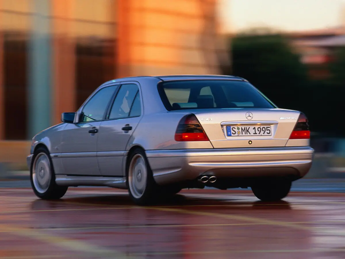 Mercedes-Benz C-Класс AMG I (W202) Рестайлинг Седан — сүрөт 5
