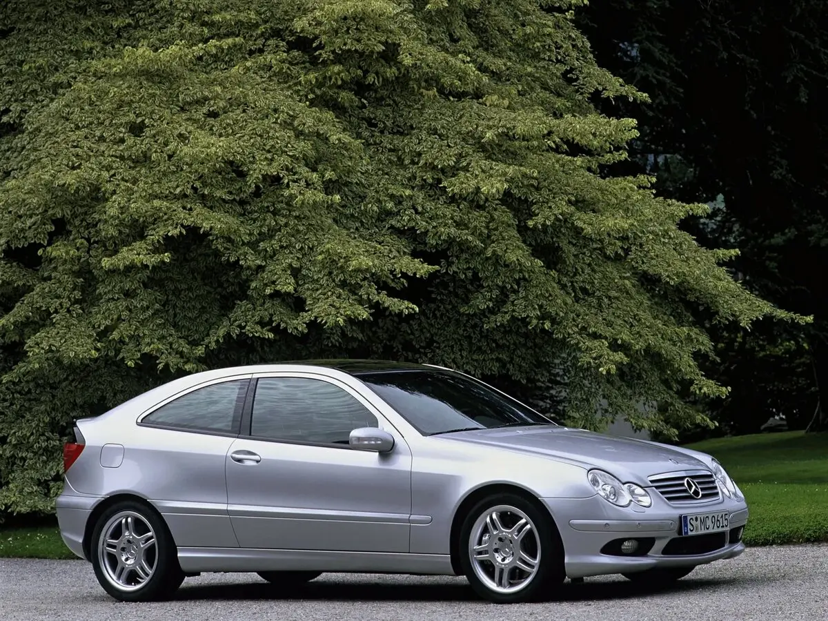 Mercedes-Benz C-Класс AMG II (W203) Хэтчбек 3 дв. — сүрөт 2